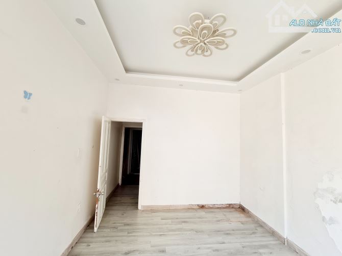 BÁN NHÀ VÂN HỒ 3 – 2 THOÁNG – NGÕ NÔNG – GẦN Ô TÔ TRÁNH – 46M² - 3.8M MT - 12.5 TỶ