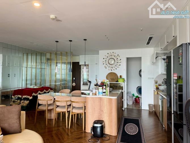 Chính chủ gửi bán căn hộ 110 Cầu Giấy, hướng ĐN, full nội thất đẹp, 127m - 3ngủ - 11 tỷ