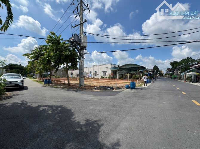 BDS SIÊU HÓT TRUNG TÂM THỊ TRẤN CỦ CHI, GẦN CẦU VƯỢT CỦ CHI GIÁ CHỈ 2 TỶ/ LÔ