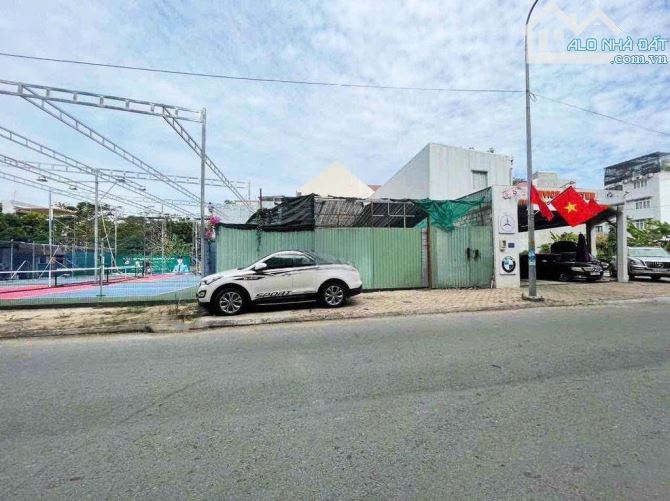 Cần tiền bán gấp lô đất tại Đảo Kim Cương đường Bát Nàn, Quận 2 - DT:11x25m - Giá chỉ 49tỷ