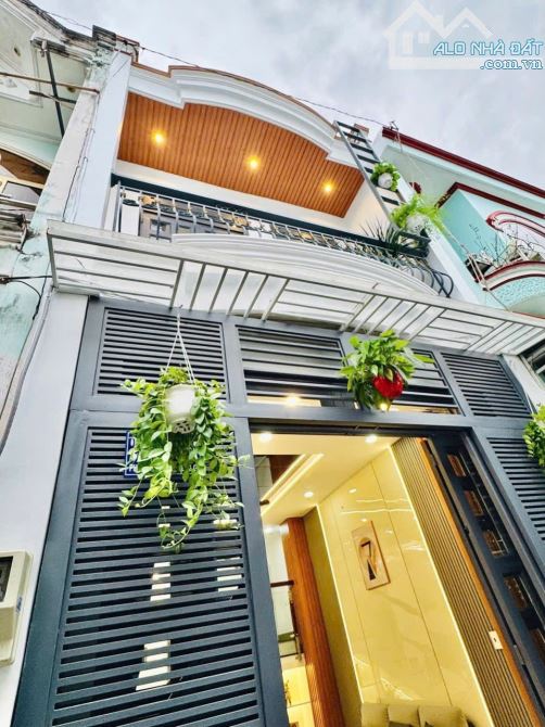 🆘Bán Nhà Mặt Tiền Cao Vân Lầu Q.6  Nở Hậu - 72.9m2  Chỉ 22 Tỷ  Timnhapho.vn