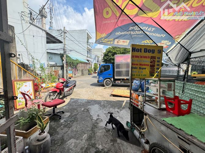 Dãy Trọ 180 m2  Ngang 10 Hẻm 2 Xe Tải Đường 13, Linh Xuân