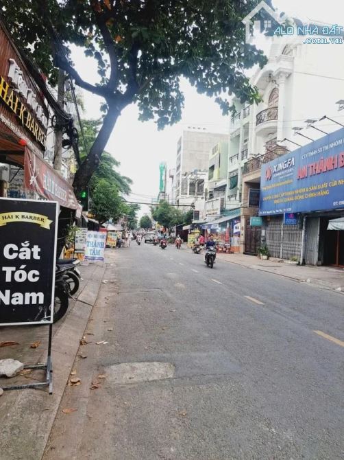 💥 MTKD NGAY CHỢ TÂN HƯƠNG KD ĐỈNH – 140M² – 4T – NGANG 5M NỞ HẬU 11M, GIÁ TỐT!