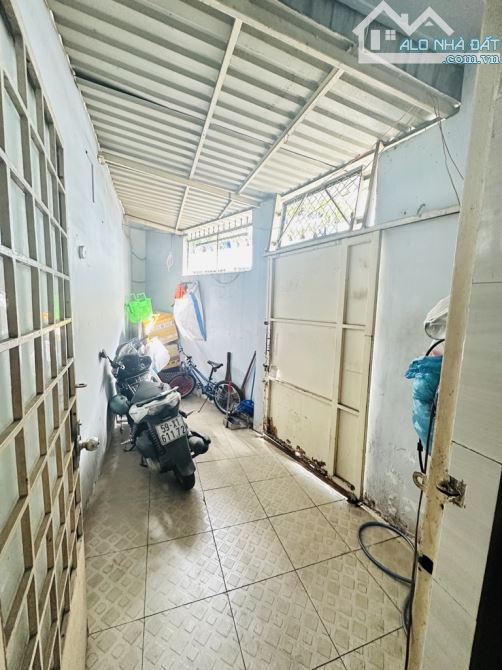 Trung Tâm Phước Long ❌ Cạnh ga metro 🏠 2 tầng BTCT