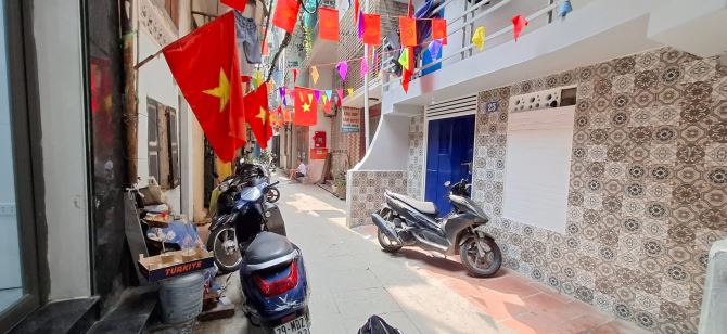 Bán nhà Bạch Mai 34m2, 4T, mt 3.3m mới đẹp đầy đủ đồ, ngõ thông, thoáng sáng. Giá 7.6 tỷ