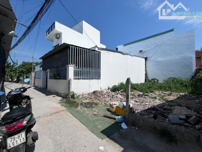 Đất sau nhà hàng Đồng Xanh, Xuân Lạc, P Tây Nha Trang( Vĩnh Ngọc cũ)Giá 2,2tỷ