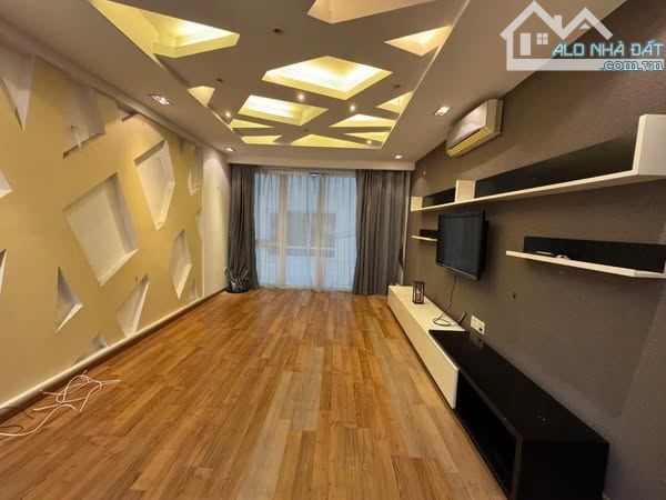 PHÂN LÔ PHỐ LINH LANG BA ĐÌNH 31 TỶ DT 80M MT 5M 5T 3 MẶT THOÁNG  Ô TÔ TRÁNH KINH DOANH NG