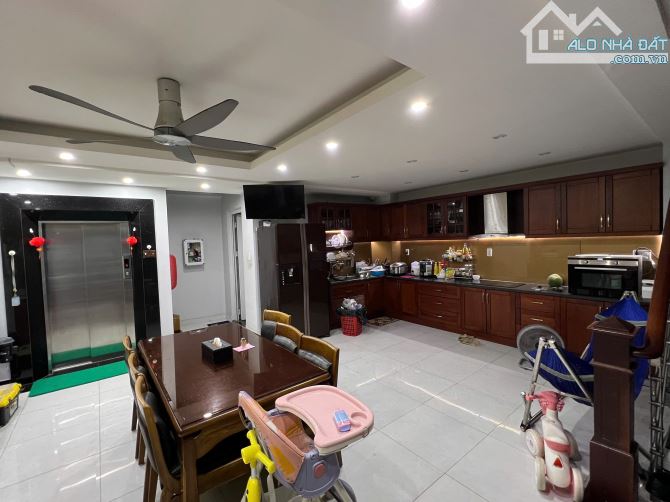 Nhà hẻm 6m Cách Mạng Tháng Tám 97m2, 6.5x18m, 5 tầng, thang máy, 21 tỷ - 11