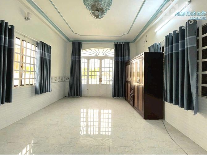 BÁN NHÀ QUYẾT THẮNG, 1TRỆT 3TẤM, SỔ HỒNG THỔ CƯ HOÀN CÔNG, ĐƯỜNG 5m, SÂN OTO - 1