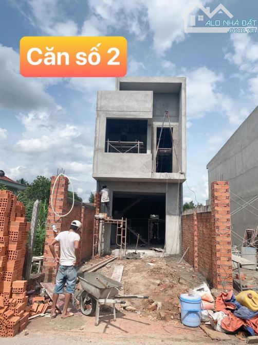 NHÀ MỚI 100% – P. Tương Bình Hiệp  – 1 XẸT Hồ Văn Cống : 1 trệt 1 lầu  3 p ngủ - 1