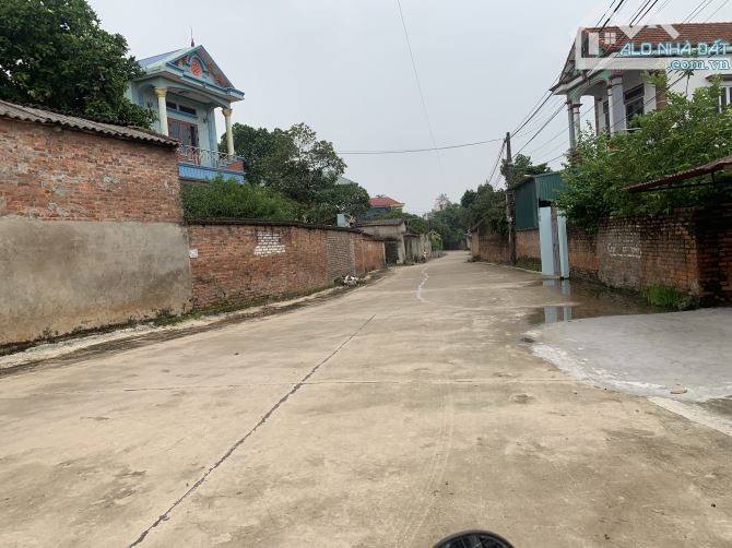 Bán Đất -Xã Minh Trí -( Sóc Sơn)-82M2- 1,2TỶ -Full TC-Đường Thông OTO Tải vào Tận Đất. - 1