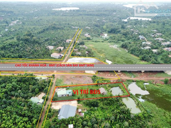 Hơn 2100m2 đất thương mại dịch vụ mặt tiền cao tốc BMT - Nha Trang - 1
