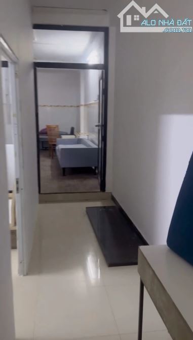 Nhà 2 tầng gần biển Mỹ Khê, mặt tiền Nguyễn Duy Hiệu - 1