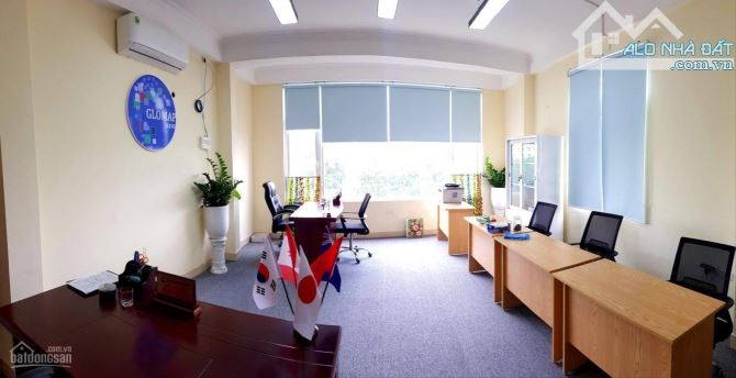 Cho thuê văn phòng mặt phố Yên Lãng – Đống Đa DT 65m x tầng 2, thang máy, 11tr/th - 1