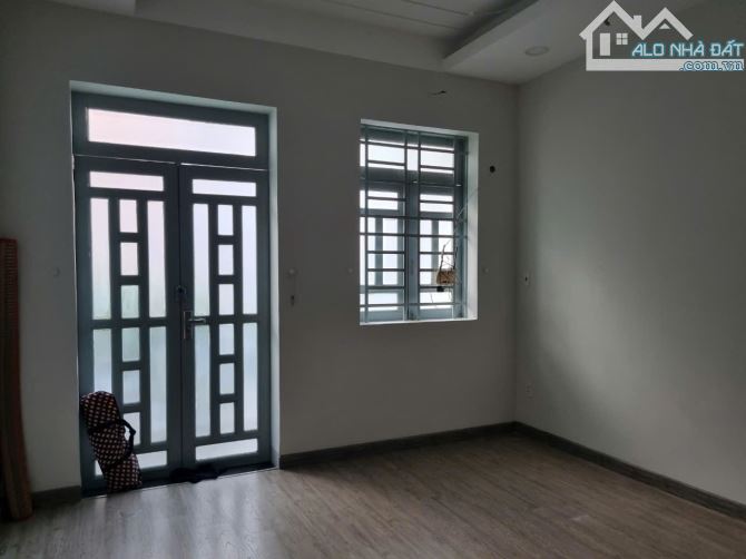 Bán nhà hẻm Vip 45 đường Ông Ích Khiêm, Quận 11, DT: 4x16m, 3 lầu sân thượng - 1