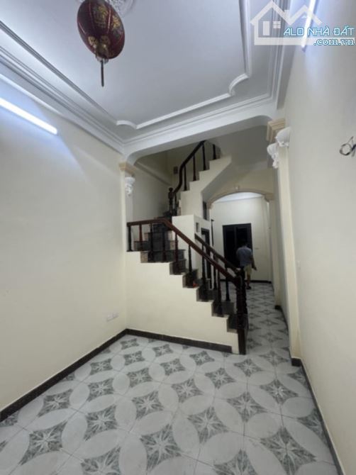 BÁN NHÀ KIM GIANG 35M2 4 TẦNG MT 5M 4 PHÒNG 6 TỶ - 1