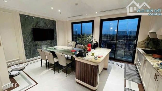 BÁN CĂN HỘ DÒNG TIỀN PHÚ ĐÔ - Ô TÔ ĐỖ CỬA - 3 THOÁNG - 24 PHÒNG - 88M2 - 6 TẦNG - MT 5.7M - 1