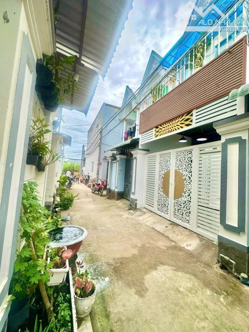 Nhà Mới 1 Lầu Ngay Khu Tân Kim Gần Cầu Ông Thìn Đường QL50. Full Nội Thất Sổ Hồng Riêng - 1