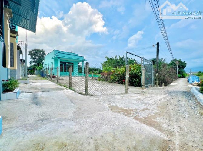 Đất Thổ Cư 4 x 14m, Sổ Hồng Riêng Thể Hiện Đường. Khu Dân Cư Đông - 1
