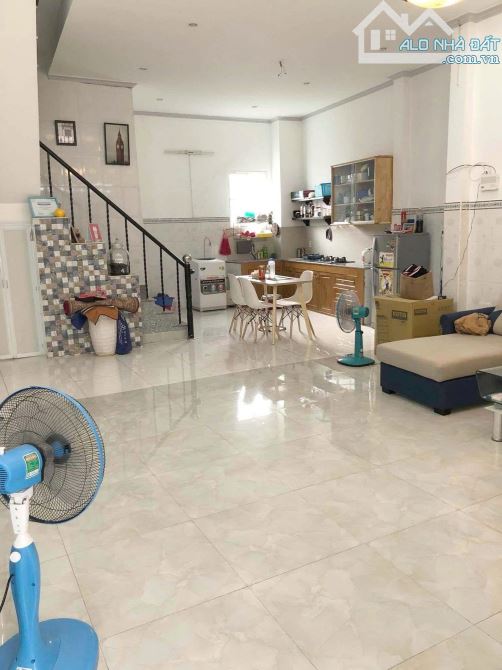 Bán nhà hẻm Phạm Thế Hiển Phường 7 Quận 8. Nhà nở hậu 4.7 Tỷ - 1
