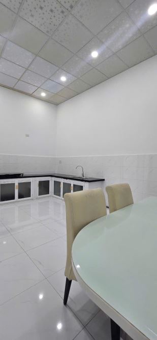 Nhà Mới Xây TT Diên Khánh, đường 2 ô tô né nhau - 1