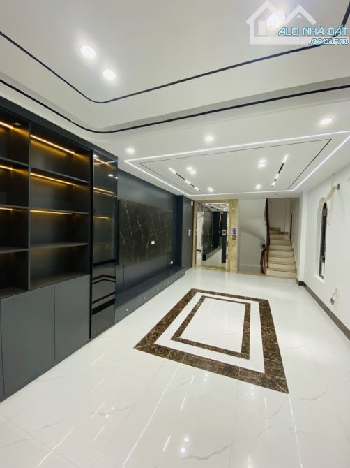 Bán nhà Sài đồng - Long Biên - DT 45/60m - 6 tầng - 1