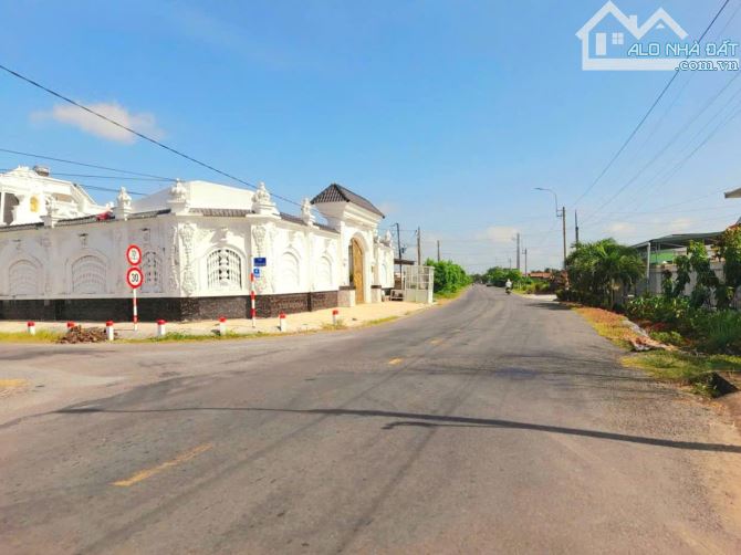 Hàng thơm, chỉ 370tr sở hữu 115m2 đất thổ cư đường ô tô nguyễn văn thanh - 1