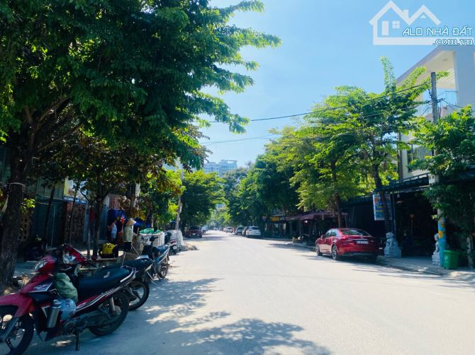 BÁN CĂN HỘ 3.5 TẦNG – ĐINH CÔNG TRỨ – ĐỨNG NHÀ NHÌN THẤY BIỂN – DÒNG TIỀN ỔN ĐỊNH - 1