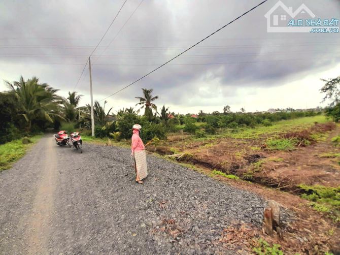 Siêu phẩm, 1000m2 đất thổ vườn view kênh cực đẹp, 1.5 tỷ - 1