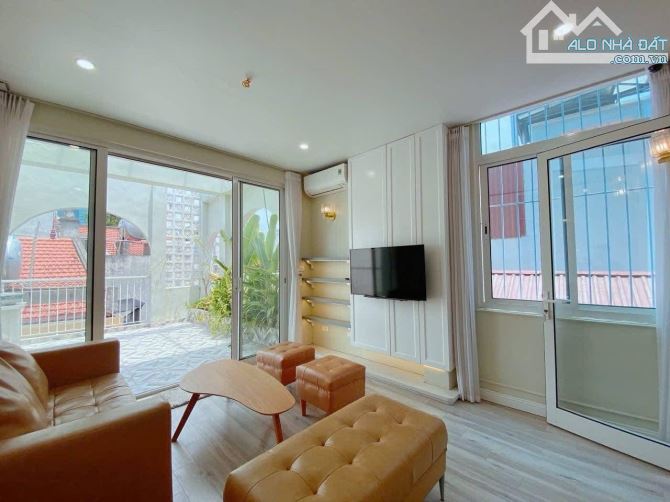 KHU CỰC HIẾM NHÀ BÁN- BÁN NHÀ TRẦN QUỐC HOÀN PHÂN LÔ- Ô TÔ TRÁNH- 40M2 - 3.6M MT - 15 TỶ - 1