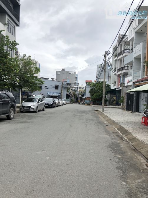 Nhà Lê Văn Thọ, P.8, GV. DT: 4m x 22m Nhà mới trệt 3 lầu, full nội thât cao cấp, giá:10,2 - 1