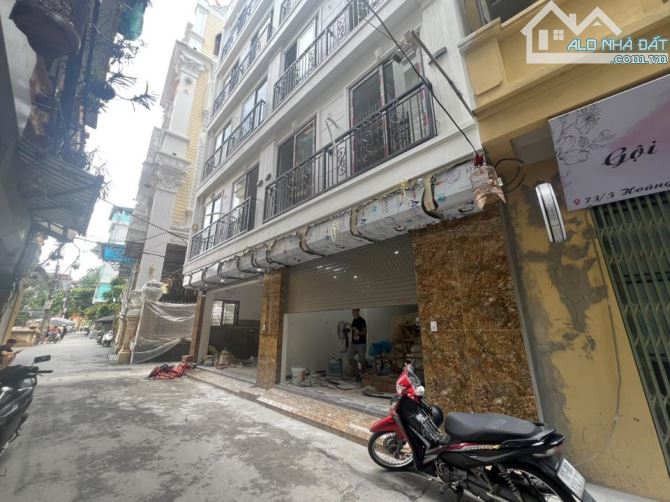 BÁN NHÀ MẶT NGÕ KINH DOANH. GARA Ô TÔ. LÔ GÓC. ĐƯỜNG HOÀNG QUỐC VIỆT. 60M2 - 5 TẦNG. - 1