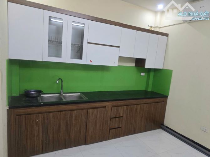 BÁN NHÀ PHỐ XỐM – 32M² × 4 TẦNG – NGÕ NÔNG – VÀO LÀ THÍCH! - 1