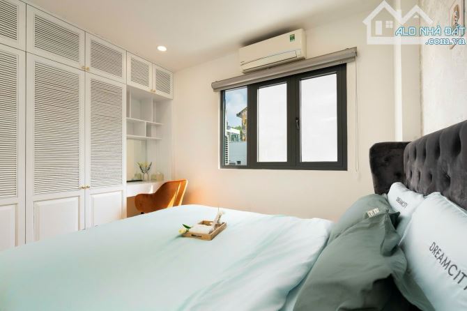 Kẹt tiền Cần bán gấp nhà đẹp 4 tầng Nguyễn Thị Minh Khai, ĐaKao Q1 - Chỉ 13,5 tỷ - 13