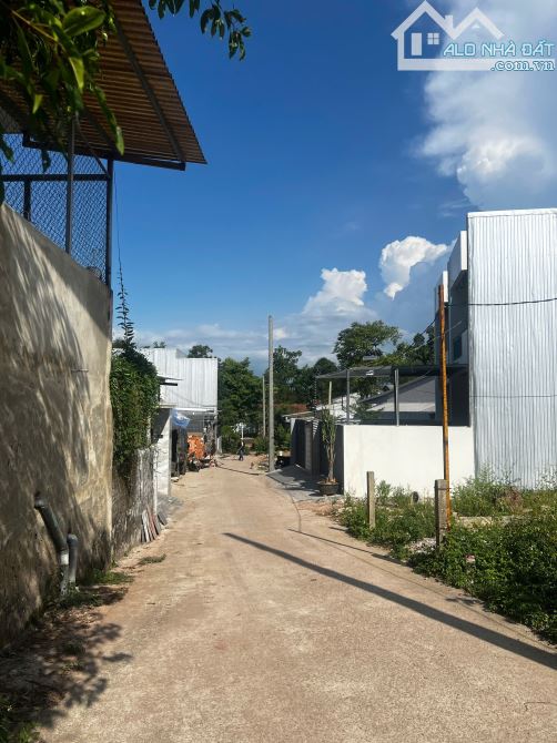 ĐẤT CẠNH VÀNH ĐAI 3 ĐƯỜNG NGUYỄN HOÀNG 107M2 CHỈ 1 TỶ 550 TRIỆU. KIỆT Ô TÔ 44 VŨ NGỌC PHAN - 2