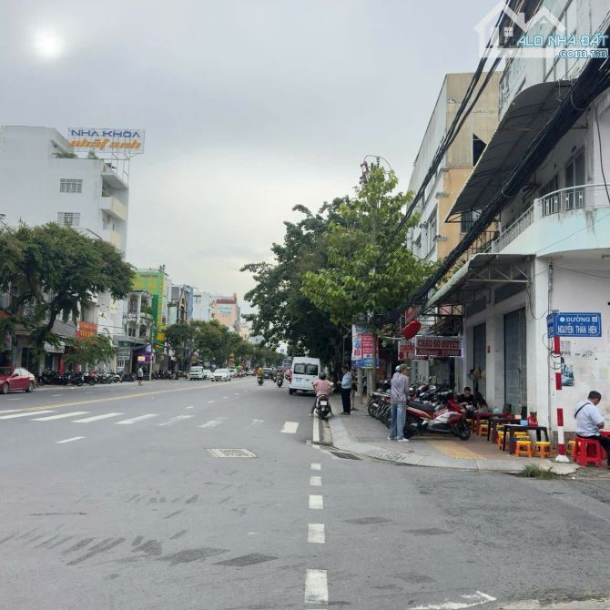 NHÀ MẶT TIỀN 9,9 TỶ ĐƯỜNG NGUYỄN THẦN HIẾN CẶP HÔNG CÓ MƯƠNG HỞ 1,3M THOÁNG MÁT, TP. CT - 2