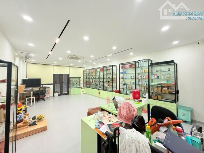 BÁN NHÀ PHÂN LÔ TRẦN QUANG DIỆU,ĐƯỜNG OTO,63m2 x 7 TẦNG THANG MÁY,KINH DOANH. - 2