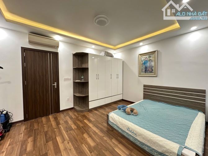 Bán căn Hoàng Huy Mall 78m Thang Máy. Giá 13.2 tỷ - 2
