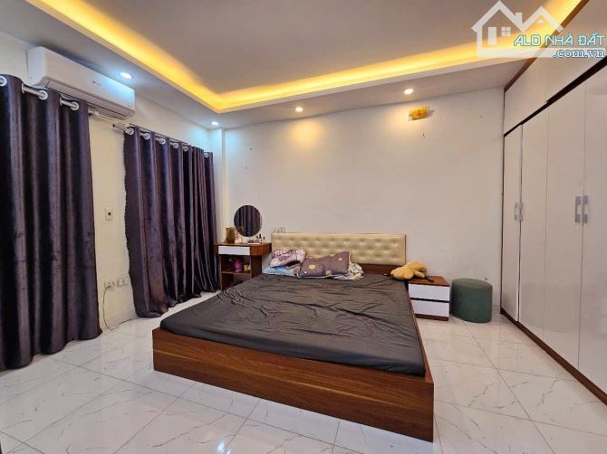 Hà Đông, Xốm ko có căn thứ 2, ô tô đỗ cổng, nhà đẹp 5 tầng 30m chỉ 4.7 tỷ - 2