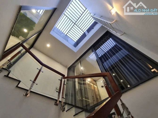 CHÚ VƯỢNG BÁN MẶT TIỀN CHO THUÊ ĐƯỜNG AN DƯƠNG VƯƠNG, QUẬN 5. GIÁ 5 TỶ 720/ 4mx17,5m - 2