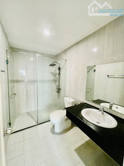 💥Chung Cư Cao Cấp Nguyễn Trãi, Cầu Vượt Ngã Tư Sở, DT 109m2, 3PN, Full Nội Thất, Giá Tốt - 2