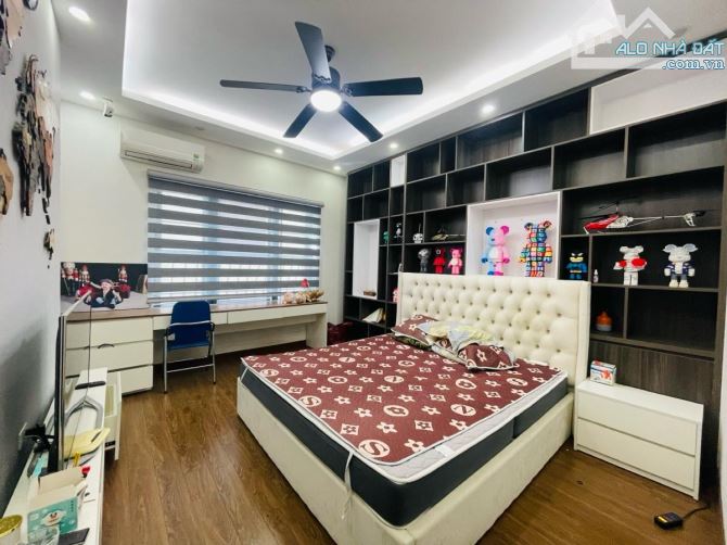 PHÂN LÔ HOÀNG QUỐC VIỆT 2 MẶT ÔTÔ TRÁNH VỈA HÈ KINH DOANH, 50m, 6 Tầng Ô CHỜ TM, 14.5 Tỷ - 2