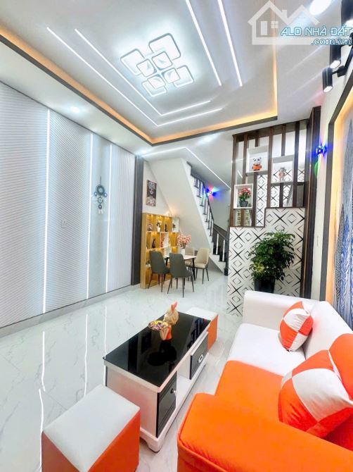 Nhà Mới 1 Lầu Ngay Khu Tân Kim Gần Cầu Ông Thìn Đường QL50. Full Nội Thất Sổ Hồng Riêng - 2