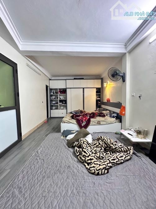 BÁN NHÀ LÊ QUANG ĐẠO - TỪ LIÊM - Ô TÔ ĐỖ CỔNG - 40M X 5 TẦNG - GIÁ 8,05 TỶ (CTL) - 2