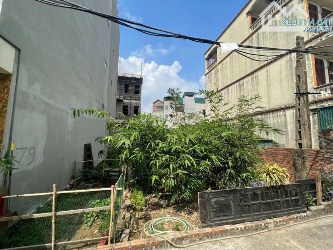BÁN ĐẤT PHÚC LỢI, 70M2, MẶT TIỀN 5M, GIÁ 5.X TỶ, Ô TÔ THÔNG, LÔ GÓC SIÊU THOÁNG. - 2