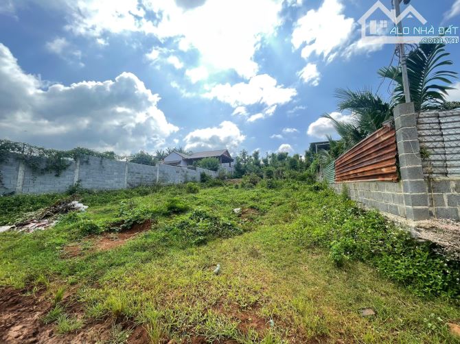 ⭐️ BÁN LÔ ĐẤT 500m2 - Lô đất toạ lạc hẻm 327 Ymoan, đường bê tông 5m - 2