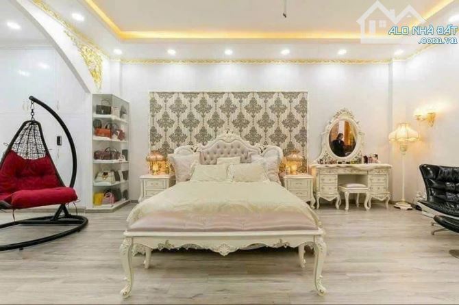 Bán Gấp Toà Nhà MT Hẻm Xh Nguyễn Đình Chiểu,P đakao Q1: 13x18_Hầm+7 tầng_36 Phòng_Hđt 300T - 2