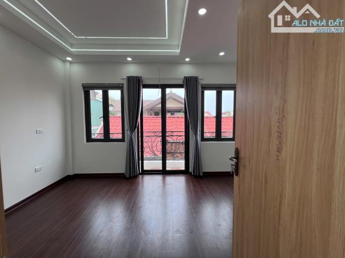 Bán Nhà Vĩnh Phúc, Ba Đình 50m² x 5T, giá 10.2 tỷ – Ngõ thông rộng – Gần phố – 30m Ô Tô Đỗ - 2