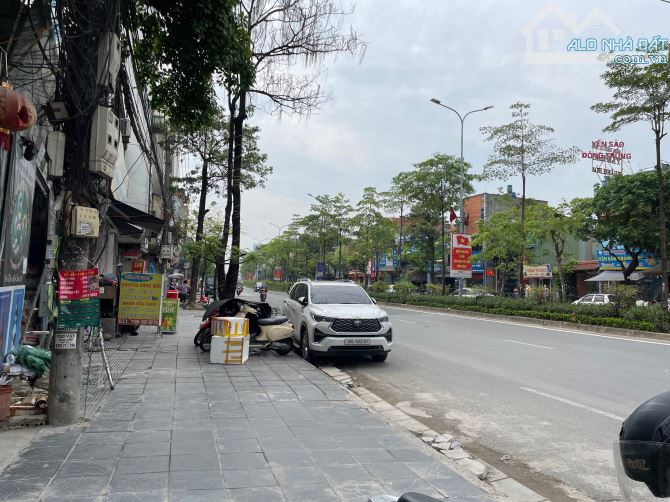 Bán đất Quốc lộ 32-Lai Xá, Ô tô đỗ cửa, Phân lô 2 thoáng. Sát phố. 80m, 8.2 tỷ - 2