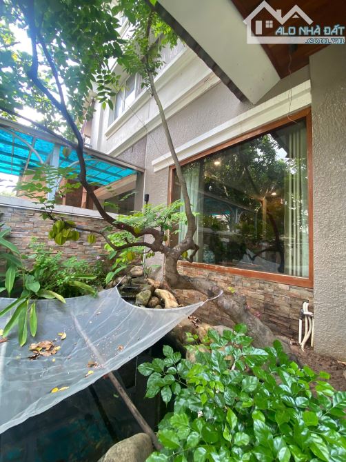 CHÚ THÍM TÔI CHUYỂN NƠI Ở CẦN BÁN GẤP_BIỆT THỰ KĐT AN HƯNG_290.4M2 NHÀ ĐẸP Ở NGAY - 2